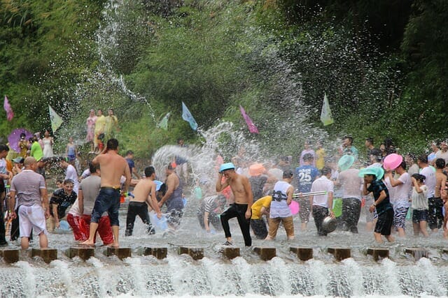 Comment dire « Bonne année » en thaïlandais ? Joyeux Songkran – Nouvel An Thaï